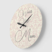 Monde Meilleure Maman Rose Damask Horloge murale (Angle)