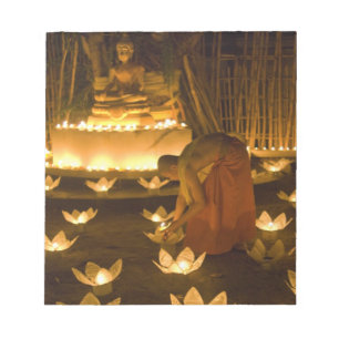 Monnikskaarsen en -lampjes, voor de verlichting va notitieblok