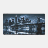 Monochrome New York Skyline Nightscape Bureaumat (Voorkant)