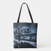 Monochrome New York Skyline Nightscape Draagtas (Achterkant)