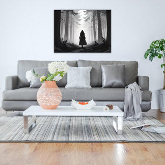 Monochrome rustige wandeling in het bos poster