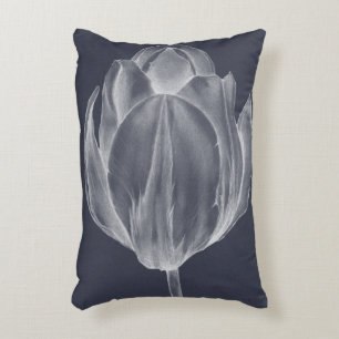 Monochrome Tulip I Decoratief Kussen