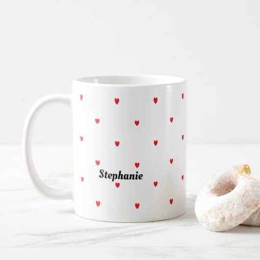 Monogram Aangepaste naam Cute Red Doodle Hearts Wh Koffiemok (Met donut)