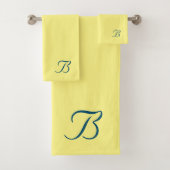 Monogram B geel Bad Handdoek (Insitu)