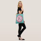 Monogram B Letter met Peony Flower Afbeelding Canv Draagtas (Op model)