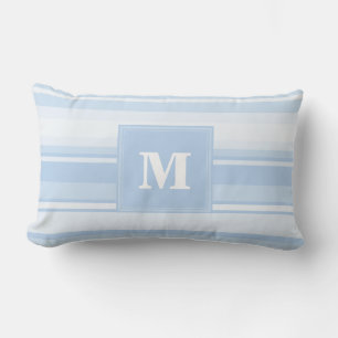 Monogram babyblauwe strepen kussen