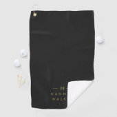 Monogram Black Gold | Moderne minimalistische lega Golfhanddoek (Insitu)