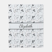 Monogram Black White Silver Grey Floral Leaves Fleece Deken (Voorkant)