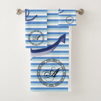 Monogram blauw marineanker op blauwe strepen bad handdoek