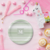 Monogram bleke groene strepen papieren bordje (Feest)