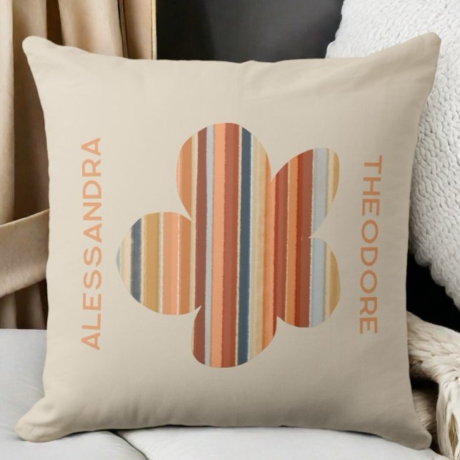 Monogram bloemenretro streep 70s boho sinaasappel kussen (Creator heeft geüpload)