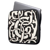  Monogram C Art Nouveau Letter Laptop Sleeve (Voorkant Links)