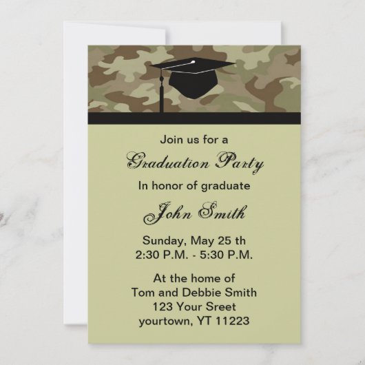 Monogram Camouflage Graduation Party Uitnodiging (Voorkant)