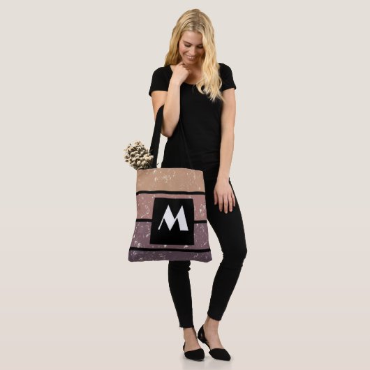 Monogram Canvas tas - Gestreepte gepersonaliseerde (Op model)