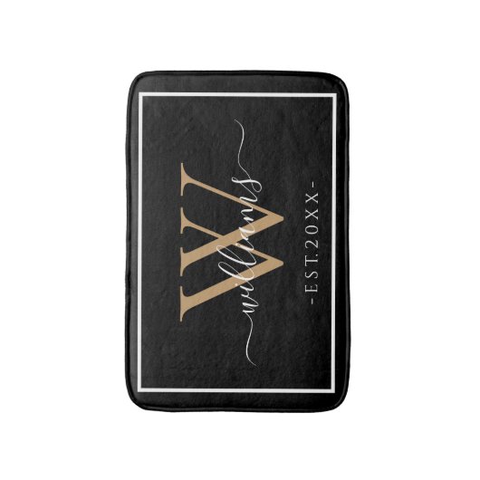 Monogram Chic Gold Script Names Wedding Date Black Badmat (Voorkant Verticaal)