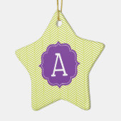 Monogram Citron Chevron met Paars Keramisch Ornament (Links)