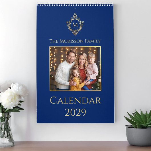 Monogram & Crest Royal Blue Faux Gold Family Photo Kalender