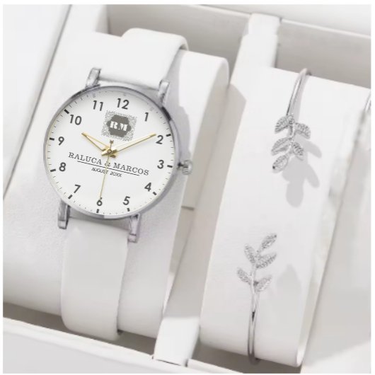  Monogram  Custom Couple Names – Elegant gift Horloge