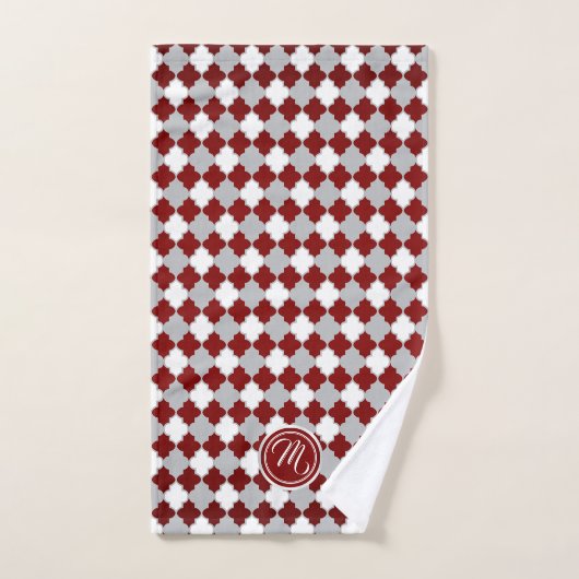 Monogram Donkerrood, Grijs en Wit Quatrefoil Bad Handdoek (Handdoek)
