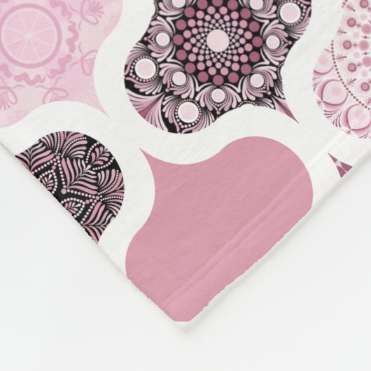 Monogram Dusky Roos Dot Mandalas Ogee Patchwork Fleece Deken (Hoek)