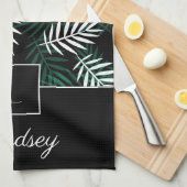 Monogram en Jouw naam op donkergroene lederen patr Theedoek (Quarter Fold)