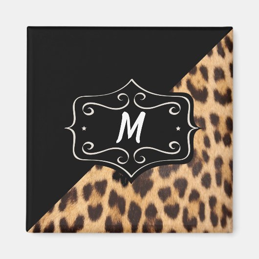 Monogram Fancy Luipaardprint Magneet (Voorkant)