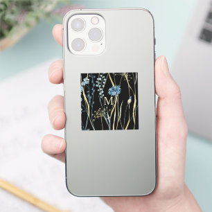 Monogram Floral Light Blue en Gold op zwart Sticker