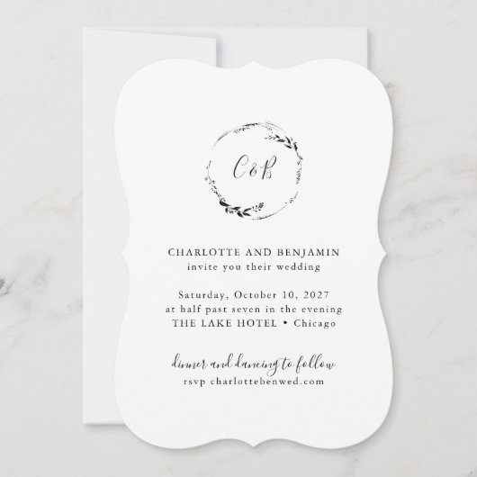 Monogram Floral Wreath White Script Wedding Kaart (Voorkant)