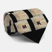 Monogram Grunge Tan Stairstep Art Cravate (Roulé)