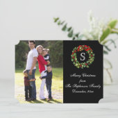 Monogram Holly Wreath kerstfoto Feestdagenkaart (Staand voorkant)