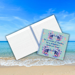 Monogram In Een Wereld Van Haaien, Wees Een Blauwe Notitieboek