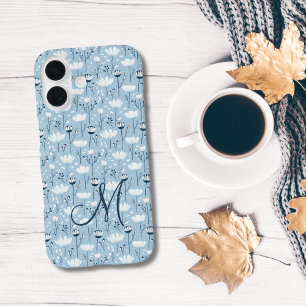 Monogram Initiaal Boho Blauw Witte Bloemen Trendy iPhone 16 Hoesje