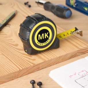 Monogram Initialen Geel Zwart Handyman Business Rolmaat