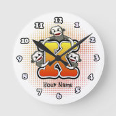 Monogram K Sock Monkey klok (Voorkant)