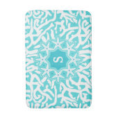 Monogram koraalrif stervis | Aqua Blue Badmat (Voorkant Verticaal)