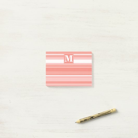 Monogram koraalstrepen post-it® notes (Op bureau)