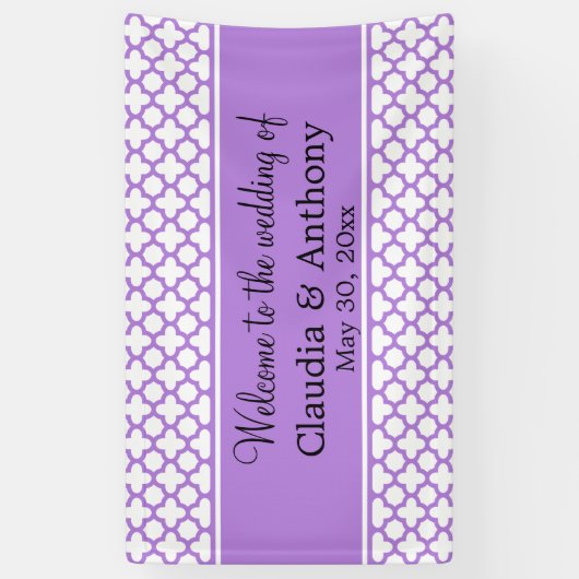 Monogram Lavender Quatrefoil Pattern Weddenschap Spandoek (Verticaal)