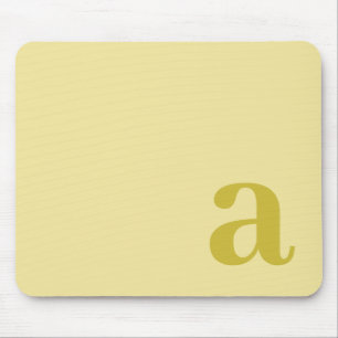 Monogram Letter Bleekgeel & Mosterd Minimalistisch Muismat