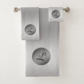 Monogram "Letter L" Bad Handdoek (Insitu)