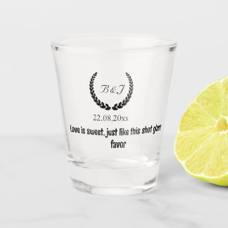 Monogram Liefde is lief, huwelijksgunsten voor gas Shot Glas