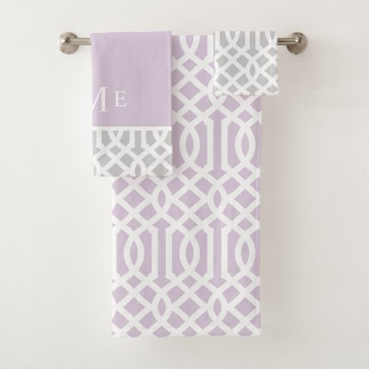 Monogram lila en grijs Trellis | bewerkbare kleure Bad Handdoek (Insitu)