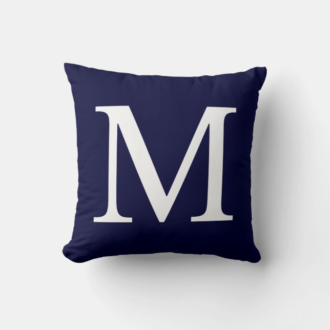 Monogram M op marineblauw Kussen (Voorkant)