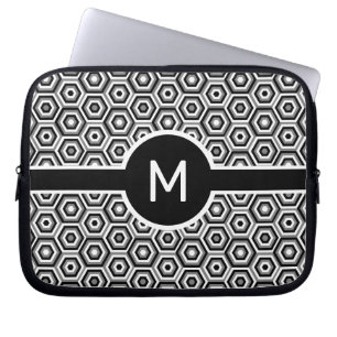 Monogram met één letter op zwarte en witte zeshoek laptop sleeve