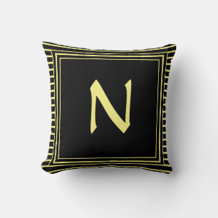 Monogram met gele Lijsten Letter Stripes Cushion Kussen