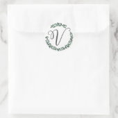Monogram met letter V Minimaalistische botanische  Ronde Sticker (Tas)