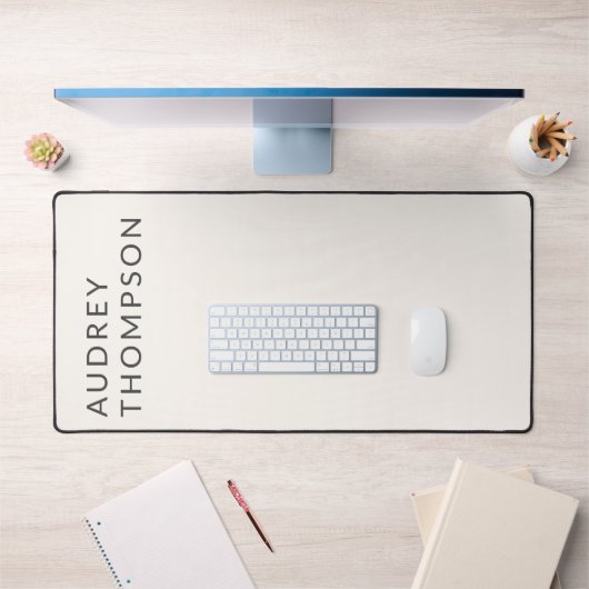 Monogram Minimalistisch Modern Beige Bureaumat (Kantoor 1)