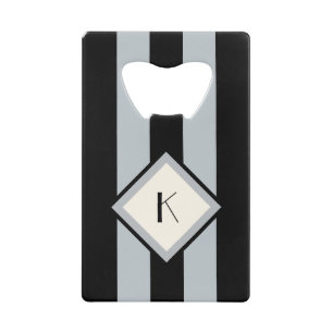 Monogram modern Art Deco Black en Silver Stripes Kredietkaart Flessenopener