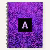 Monogram modern folieblad patroon paars notitieboek (Voorkant)
