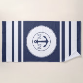 Monogram moderne Nautical Navy Blue White Stripes Strandlaken (Voorkant)