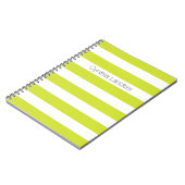 Monogram moderne paarse strepen notitieboek (Linkerzijde)